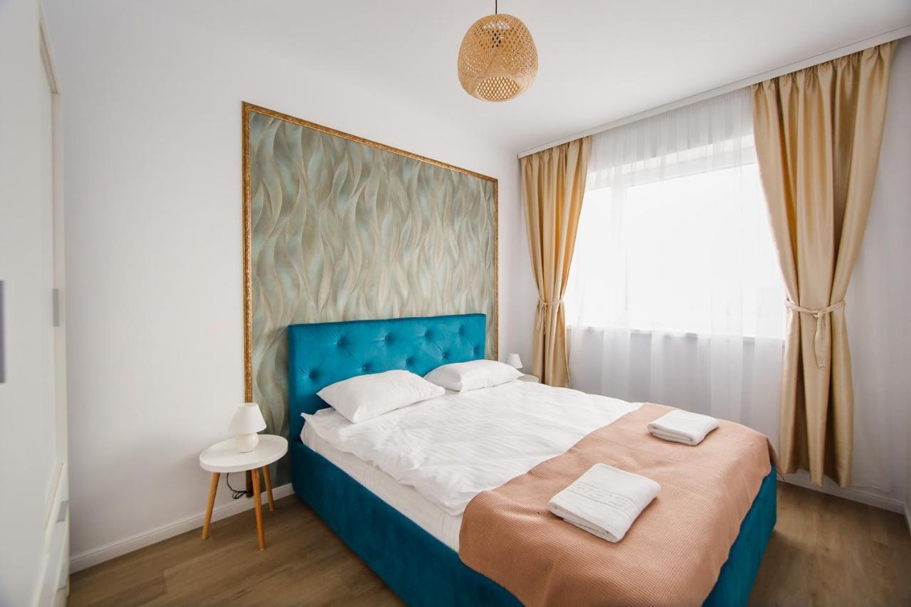 Trio Orange Apartment Oradea Luaran gambar